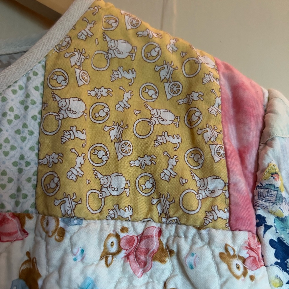 Handmade Vintage Quilt Jacket With Farm Animals - Picture 6 of 7